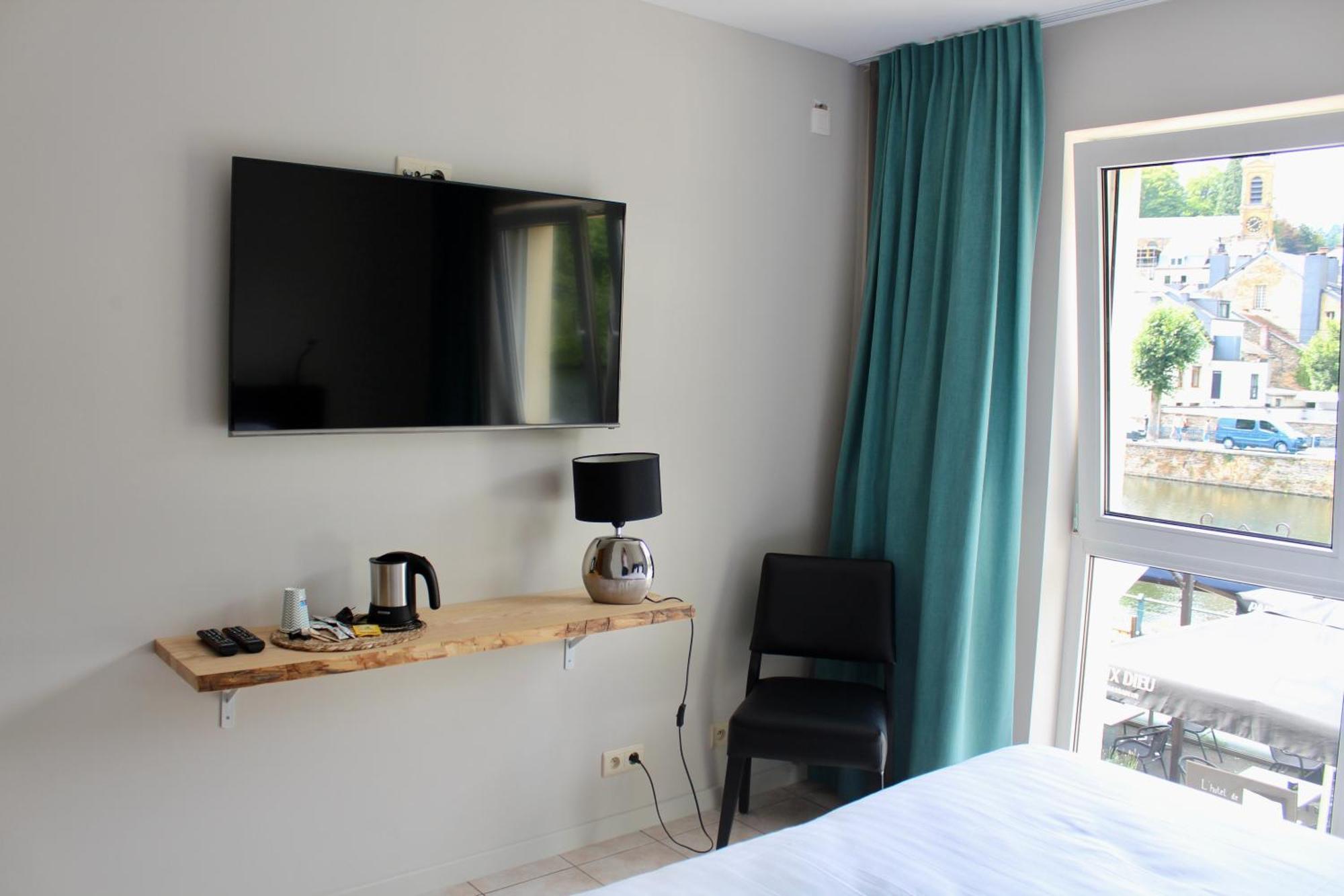 Hotel La Plage Bouillon Ngoại thất bức ảnh